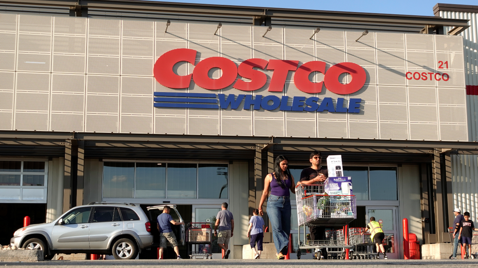 Costco opening 14 new warehouses across the US and Canada this fall