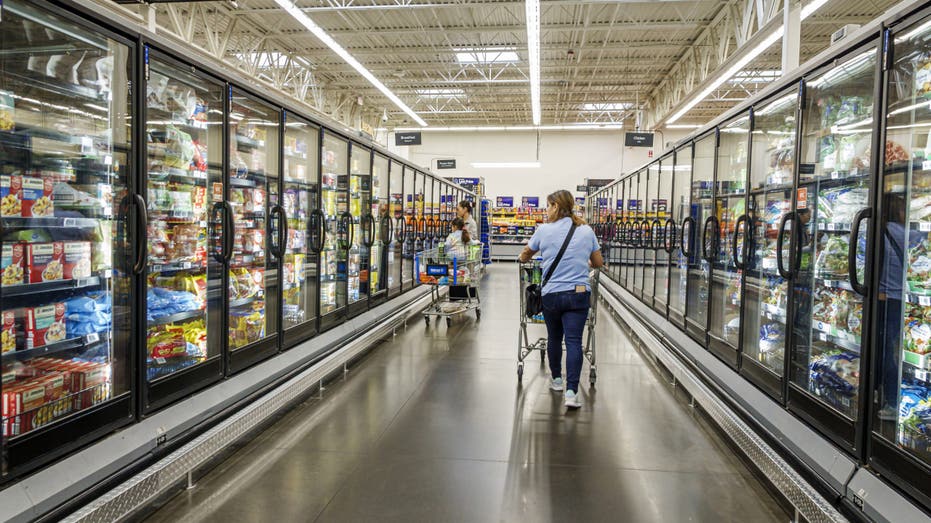 Walmart says nearly $3B in tariff refunds helped keep prices low