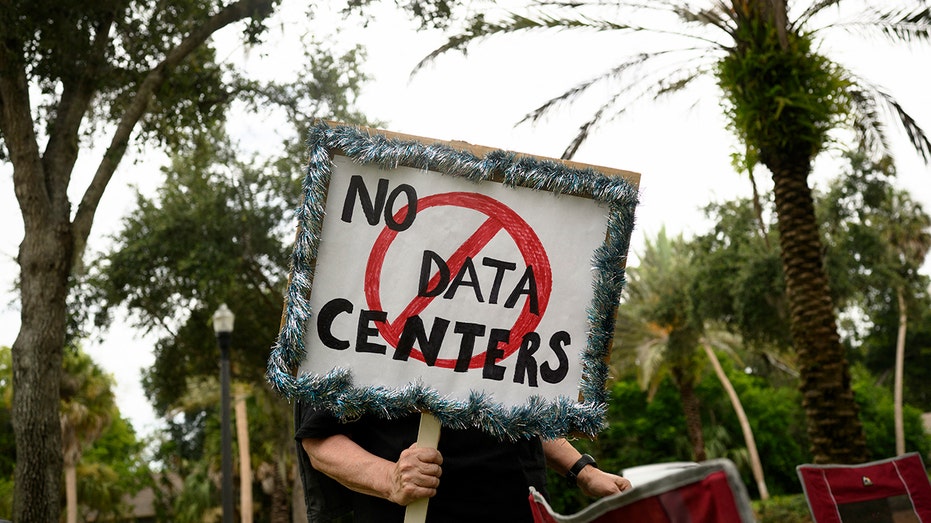 X flags 200 accounts it says could manipulate US debate over AI, energy policy