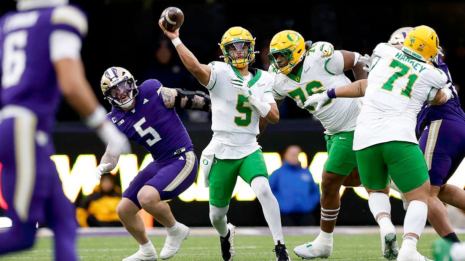 NIL and revenue sharing financial tips for college football athletes