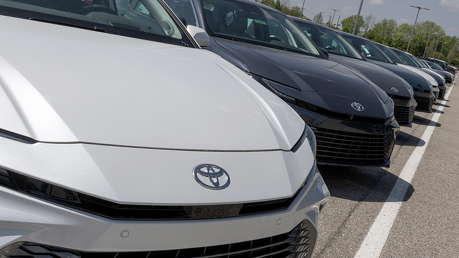 Toyota recalls more than 508,000 Camry Hybrids in the US over display defect