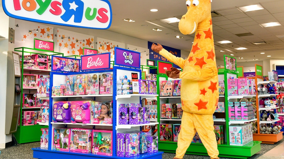 Toys ‘R’ Us expands to 160 US stores in major retail comeback this year