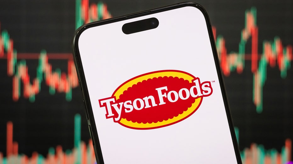 Tyson Foods to shutter 2 facilities amid cattle shortage