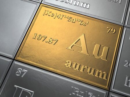 Gold price rallies 1% on Tuesday after US yields tick higher