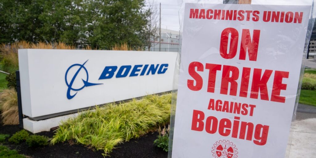 Boeing and union leaders reach tentative deal to end strike