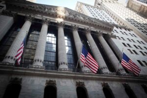 U.S. stocks higher at close of trade; Dow Jones Industrial Average up 0.28% By Investing.com