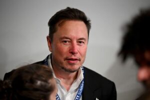 ‘Elon Premium’ boosts Tesla, but also presents risk, says Barclays By Investing.com