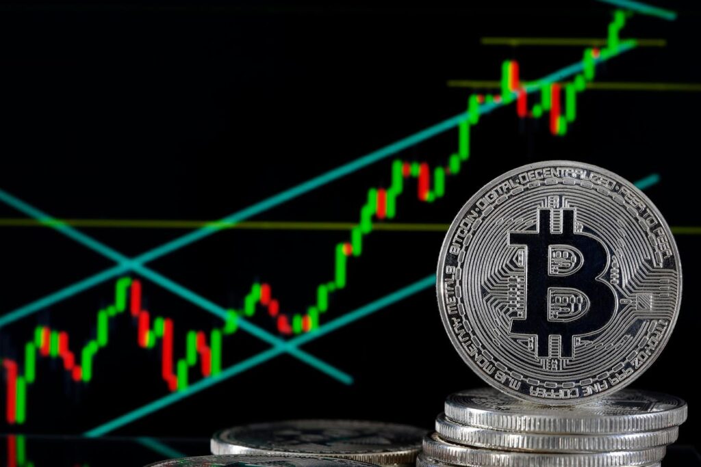 Could Fed’s Pessimism Send Bitcoin Below ,000?