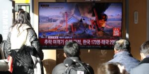 Plane crashes at South Korean airport, killing dozens