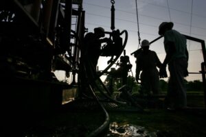 Crude oil inventories take center stage in Friday’s economic lineup By Investing.com