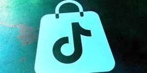 TikTok’s plan to bring social shopping to the US is really starting to pay off