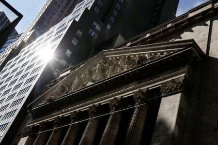 U.S. stocks mixed at close of trade; Dow Jones Industrial Average up 0.07% By Investing.com