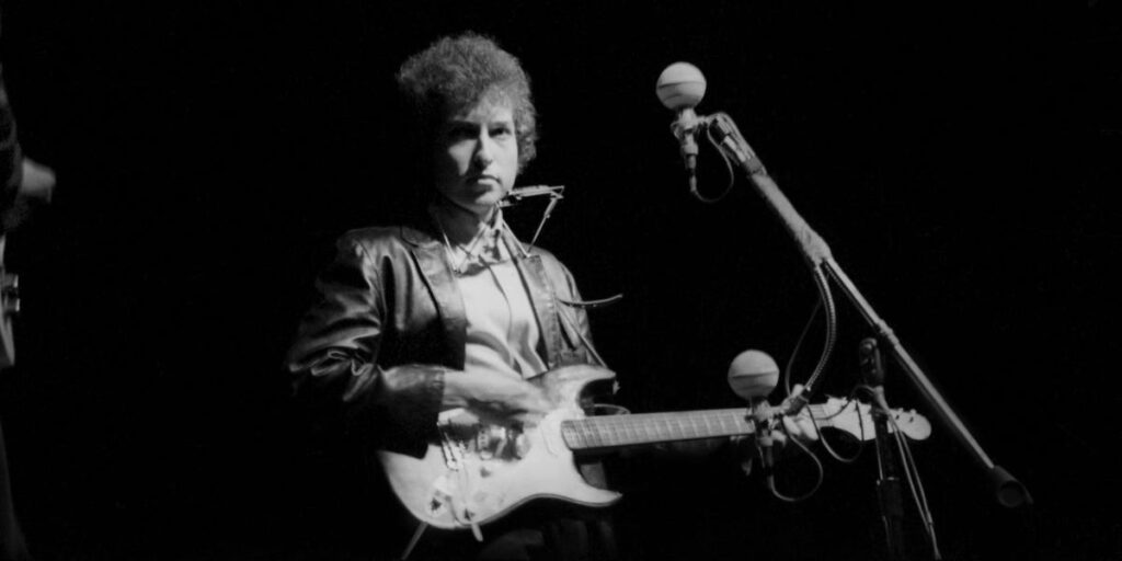 Why Bob Dylan’s 1965 Newport Folk Festival performance sparked controversy from friends and fans: ‘He betrayed the cause’