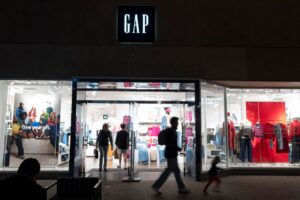 What’s Happening With Gap’s Stock?