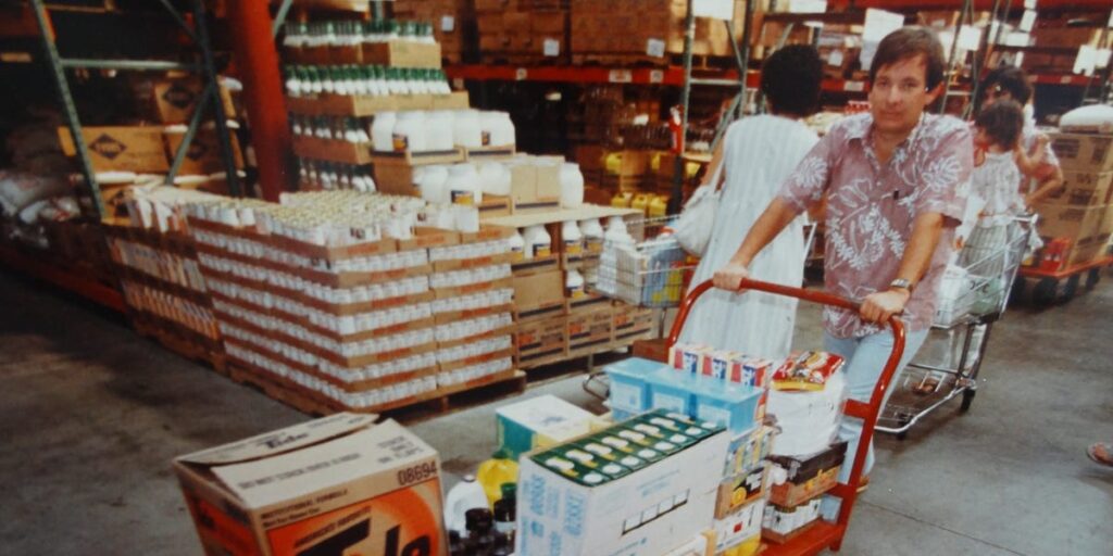 Old photos show what Costco looked like when it first opened in 1983