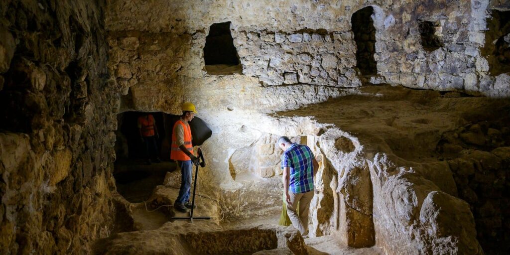 5 times entire towns were found buried