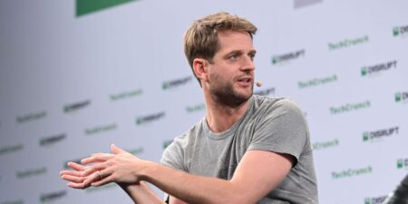 Klarna’s CEO says AI is capable of doing his job — and it makes him feel ‘gloomy’