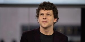 Jesse Eisenberg criticizes ‘rich and powerful’ tech leaders for getting involved in politics instead of ‘doing good things for the world’