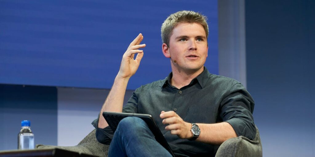 Leaked memo: Stripe lays off 300 employees, mostly in product, engineering, and operations