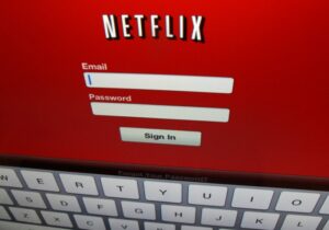 Netflix, Capital One, and Seagate set to report earnings Tuesday By Investing.com