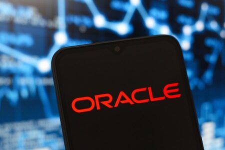 Buy Oracle Stock During This AI Boom?