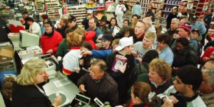 Photos from Walmart’s boom in the 1990s show how the retail chain took over the world