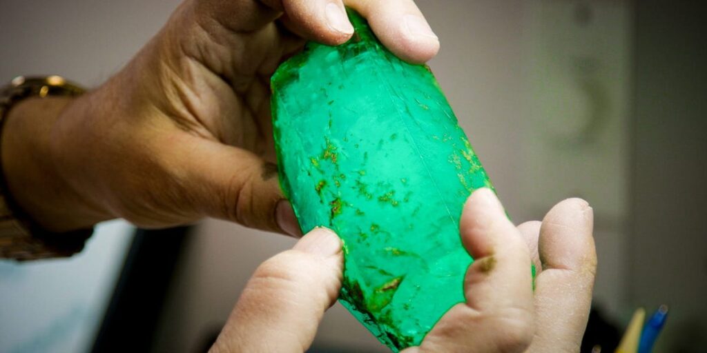 The Fight for the 0 Million Emerald Industry in Colombia