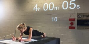 A busy 59-year-old who can plank for 4 hours straight shared how she finds time to strengthen her core