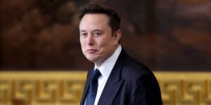 See the ‘Fire Elon Musk’ ad the Washington Post scrapped from its Tuesday edition