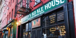 I’m an Irish American who visited the oldest Irish tavern in New York City for the first time. Here are 9 things that surprised me.