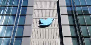 Bids cross ,000 for the ‘iconic’ Twitter logo sign that Elon Musk had removed from HQ