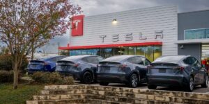 Bomb Squad Finds ‘Incendiary’ Devices at Tesla Dealership