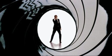 A James Bond expert shares the 1 thing Amazon should focus on to get 007 right — and the 1 thing it should avoid