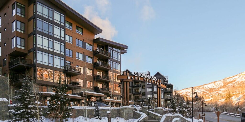 Step aside, Aspen. There’s a new town aiming to be Colorado’s luxury hot spot.