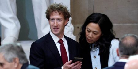 Holograms Are the Successor to Phone Screens, Mark Zuckerberg Says