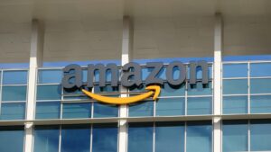 Tariffs Weigh On Apple And Amazon Earnings; Jobs Report Better Than Expected