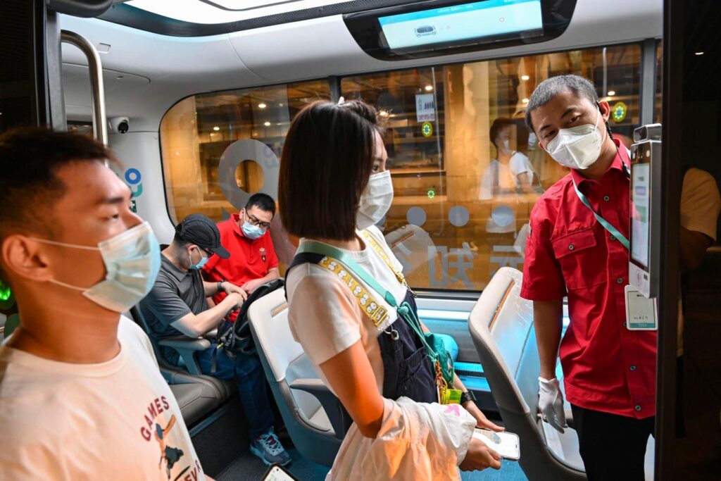 WeRide Stock Soars 40% On Uber’s 0 Million Robotaxi Expansion