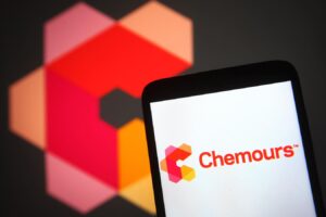 What’s Happening With Chemours Stock?