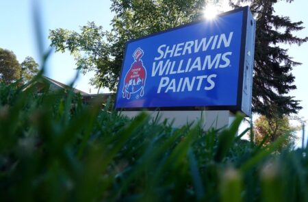 Is SHW Stock Trading Too High?”