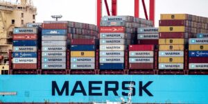 Maersk Says US-China Cargo Plunged up to 40% in April Amid Tariffs