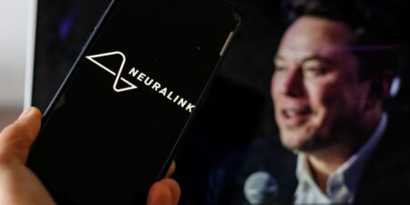 ALS Patient Edits Video With Elon Musk’s Neuralink Brain Chip