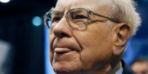 Warren Buffett’s Retirement Surprise Combined Smart Planning and Drama