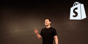 Shopify Launches Tariff Tools to Help Merchants Navigate Uncertainty