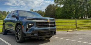 Chevy Traverse Review: a Family SUV With Cool Tech but a Noisy Engine