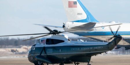 See US Aircraft in Presidential Fleet Used As Air Force One, Marine One