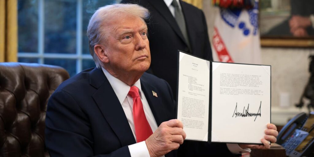 WilmerHale Lawyers Lose Security Clearances Amid Trump’s Big Law Fight