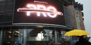 Latest iPhone Sees Big Discounts on Chinese E-Commerce Sites