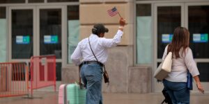 These Americans Agree With DOGE Cuts: Fed Worker Pension, Pay Concerns