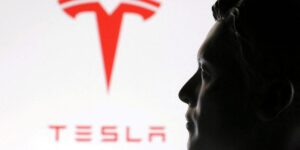 Elon Musk Says He Won’t Rule Out Merging XAI and Tesla