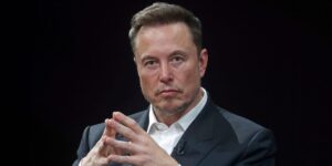 Elon Musk Says He’s Getting Back to Business: ‘I Must Be Super Focused’